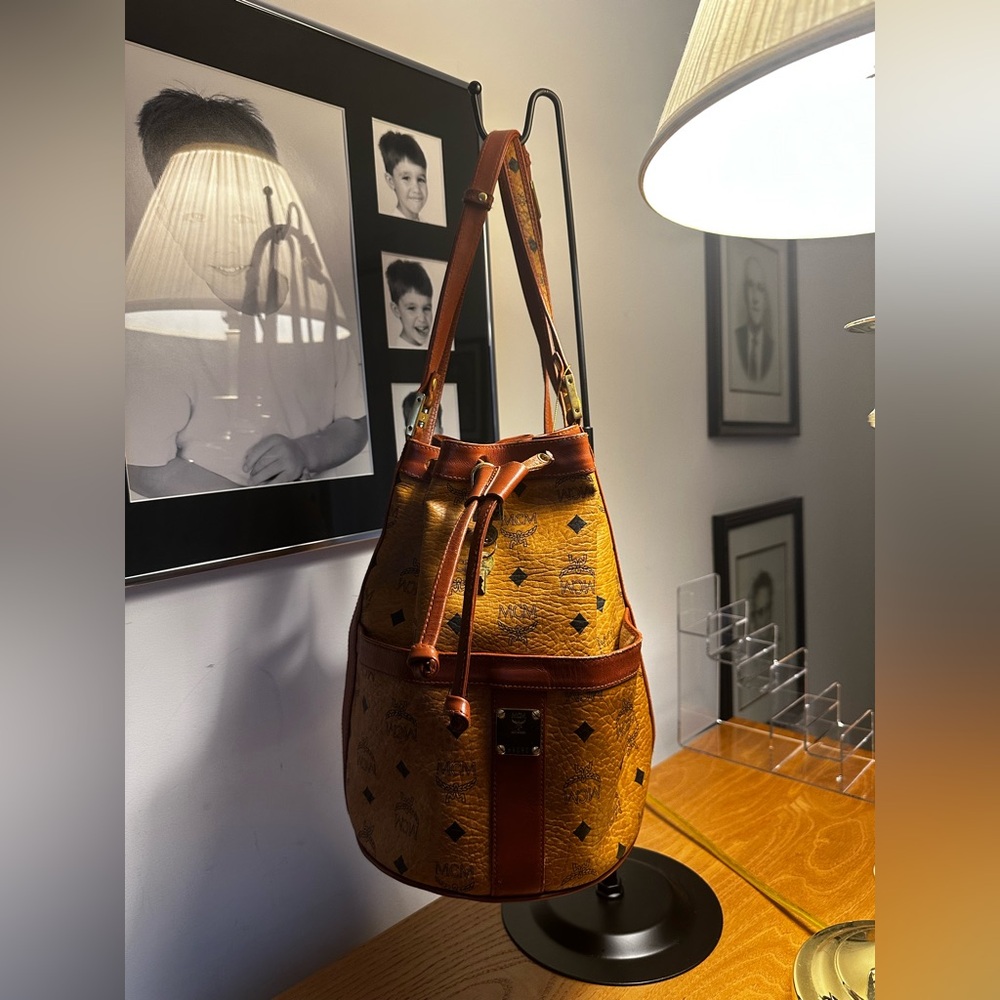 MCM Cognac & Orange Large Tall Bucket Bag w/Lock & Key - Picture 2 of 11